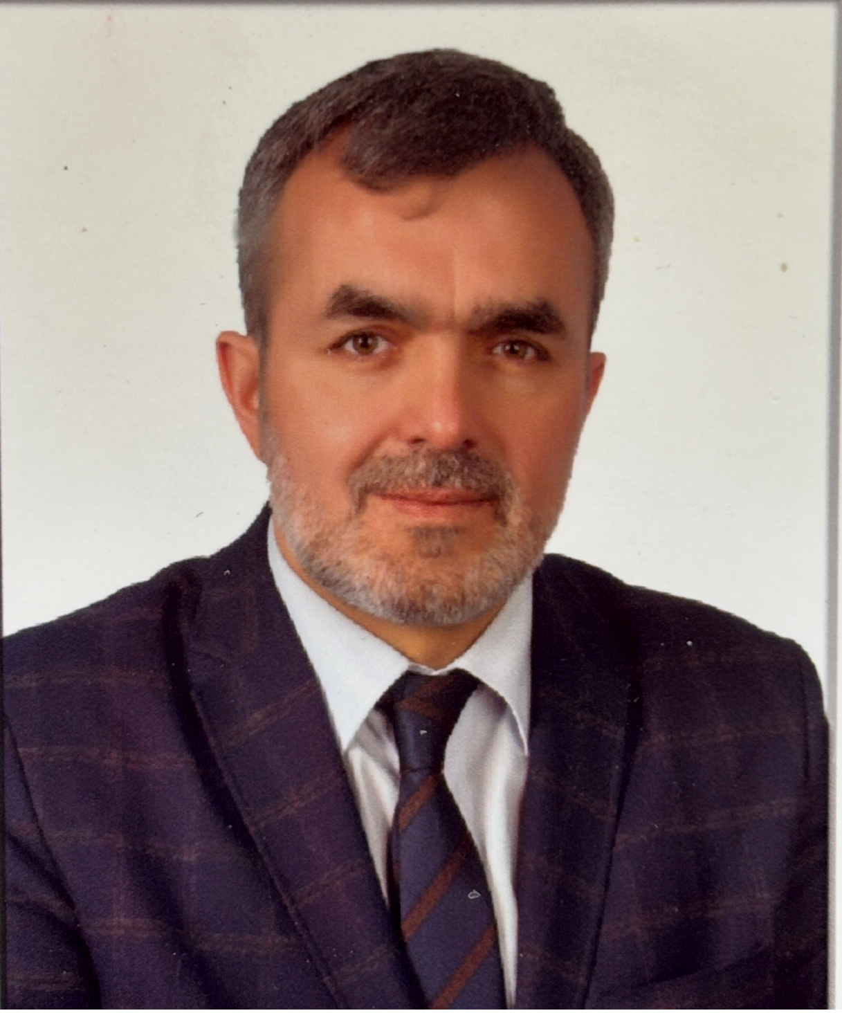 Dr. Bünyamin Altundal